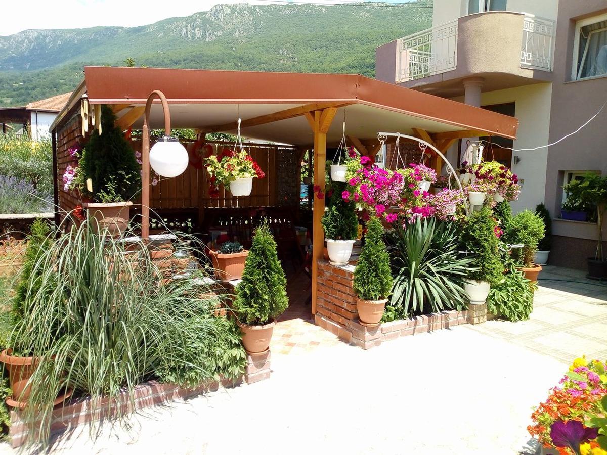 Lile Pestani Accommodation Екстер'єр фото