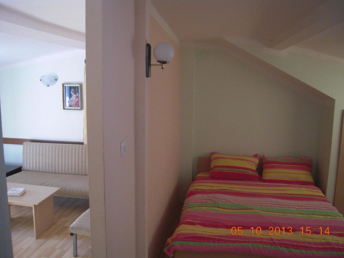Lile Pestani Accommodation Номер фото